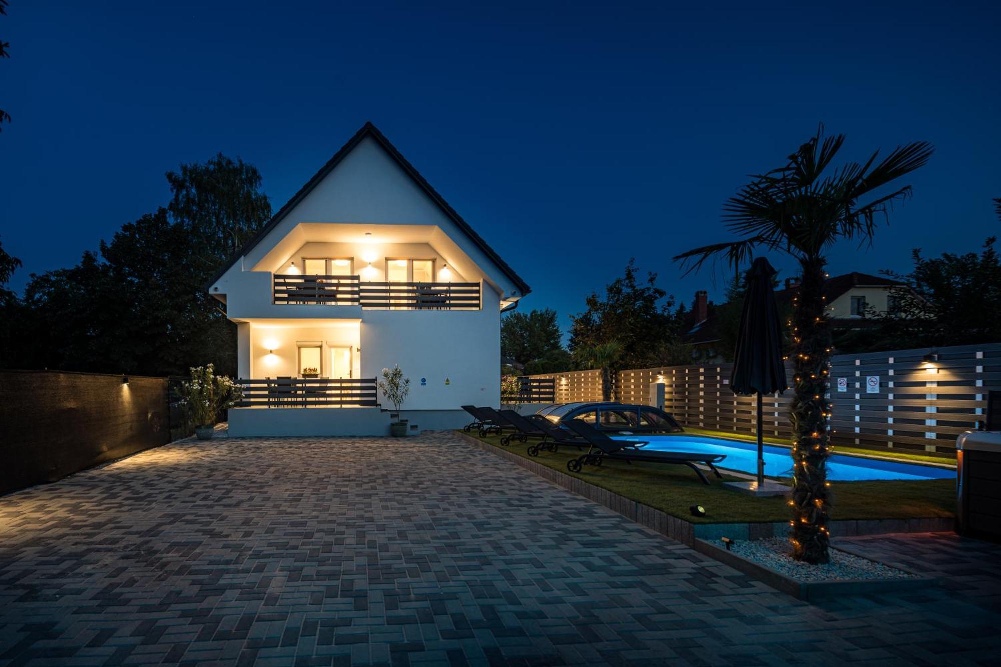 Balatonic Lime Apartmanhaz Siófok Exterior foto